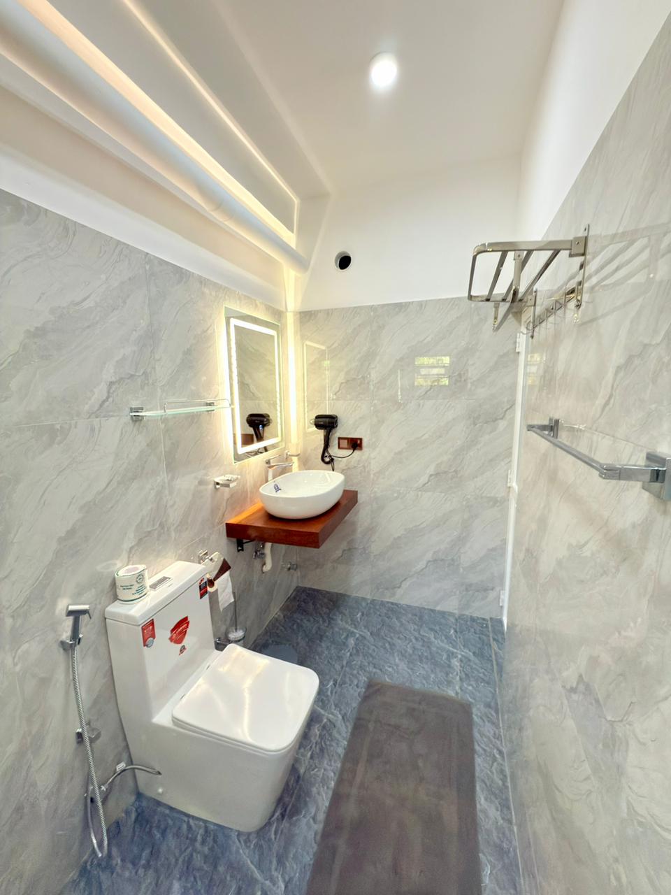 Deluxe Family Room — photo 8