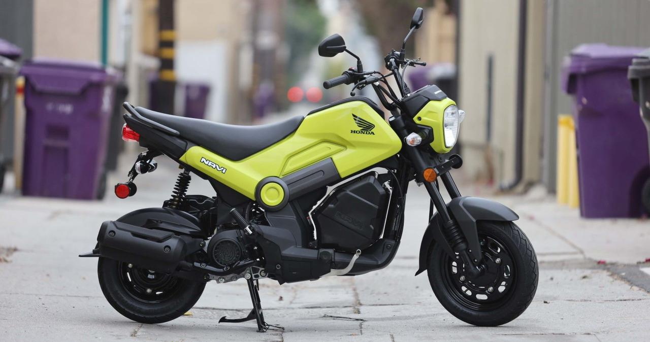 Honda Navi — scooter hire Hiriketiya Beach